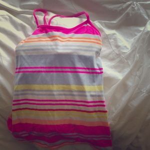 Lululemon top